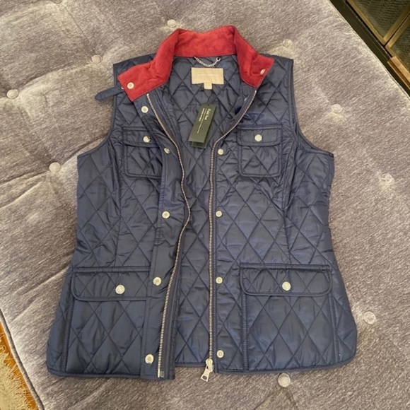 NWT Banana Republic quilted navy field vest - Picture 11 of 16